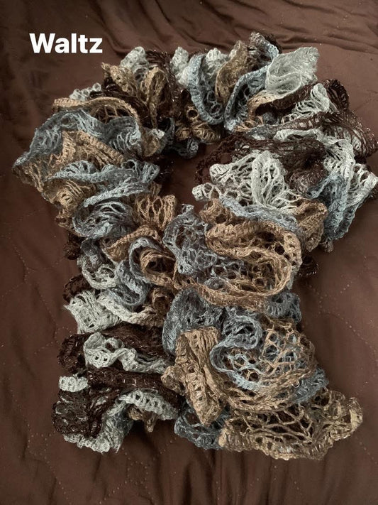 Sashay "Ruffle" Scarf